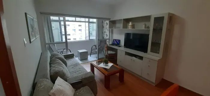 QUADRA MAR, A 150 METROS DA PRAIA DE BALNEÁRIO CAMBORIÚ!!!