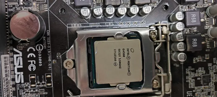 Intel pentium g4560 + placa mãe Asus h110