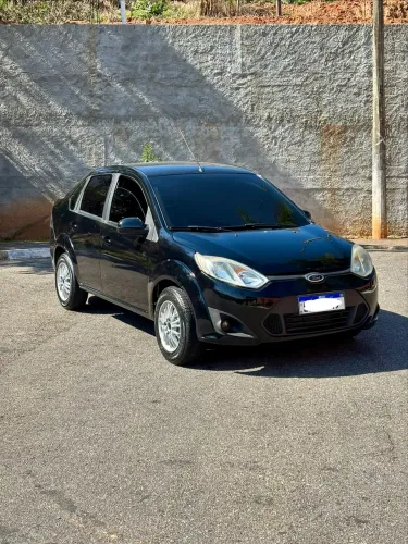 Ford Fiesta Sed. 1.6 8V Flex 4P 2013