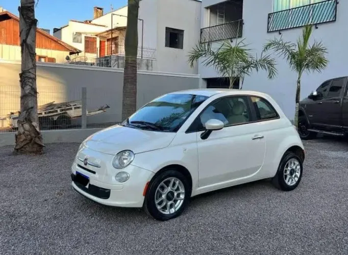 Fiat 500 Cult 1.4 Flex 8V EVO Mec. 2012