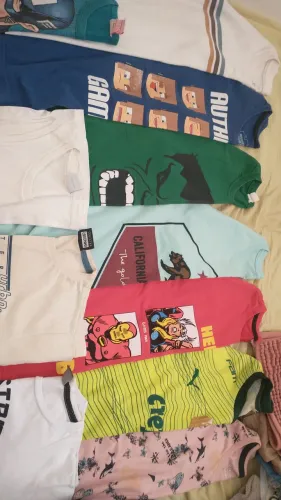 Lote barato de roupas