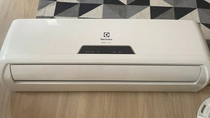 Ar Condicionado Split Inverter Electrolux 9000 Btus Frio 220V
