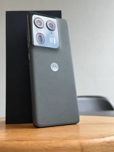 Moto Edge 50 ULTRA 512GB Impecável