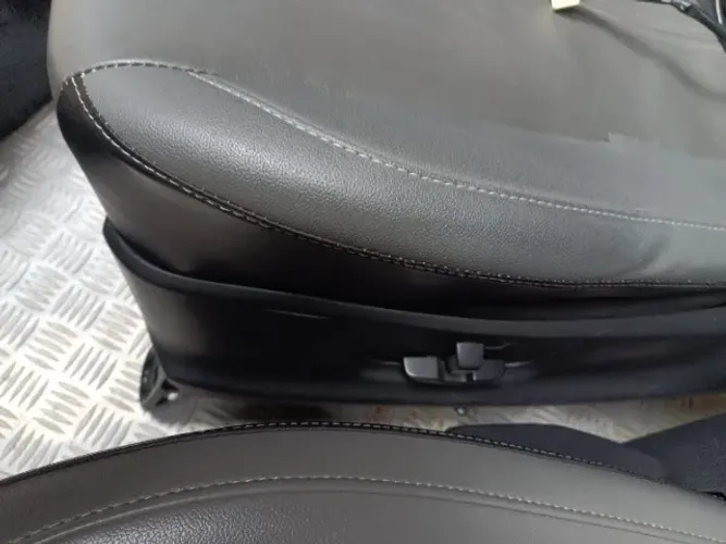 Jogo de bancos de couro elétricos da S 10