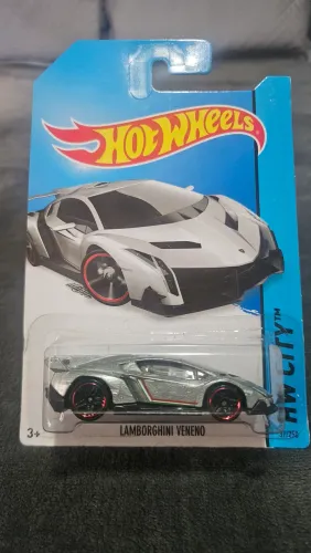 Hot Wheels Lamborghini Veneno - Raridade