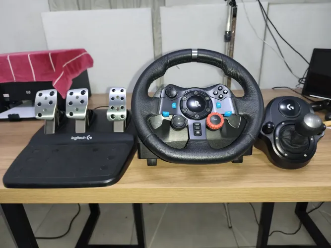 Logitech G29 Playstation+ Cambio Marcha + Caixa Original