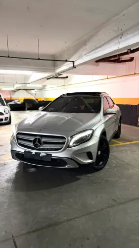 Mercedes-Benz GLA 200 Vision 1.6/1.6 TB 16V Flex Aut. 2015