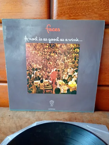 LP Vinil Faces A Nod´s as Good as a Wink VG+