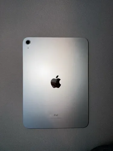 iPad 10ª geração 64Gb Prata