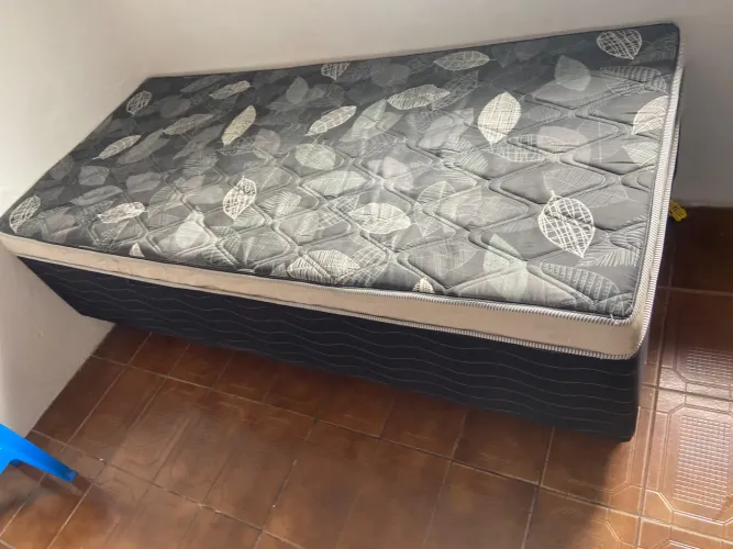 Cama de solteiro