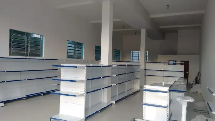 GÔNDOLAS PROFISSIONAIS PARA MERCADOS, LOJAS E COMÉRCIOS