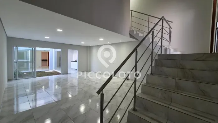 Sobrado para alugar em Campinas, Cambuí, com 2 suítes, com 130 m²