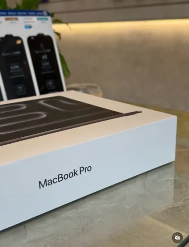 MACBOOK PRO 16 INCH - M5 PRO