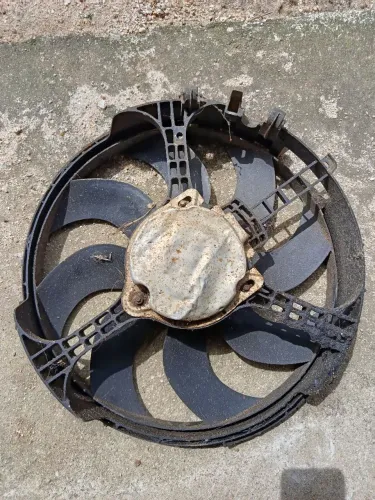 Eletro ventilador Fiat stilo