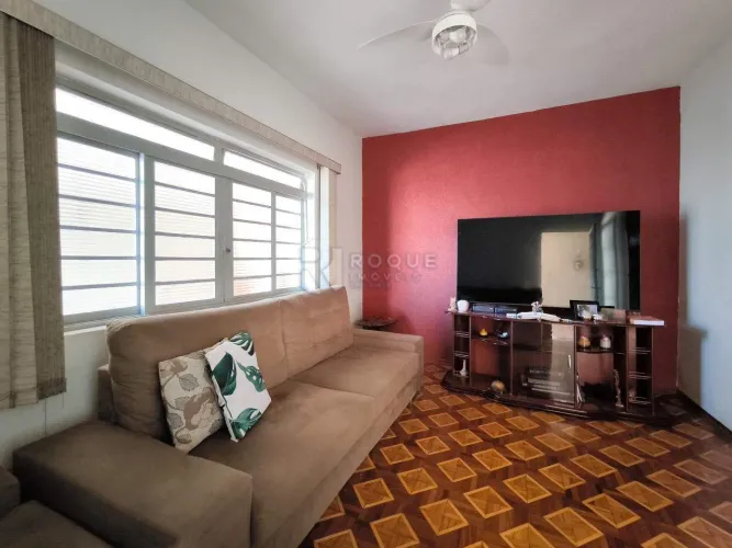 Casa Residencial à venda no bairro Jardim Montezuma