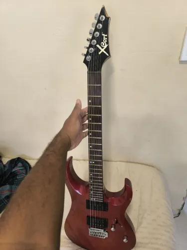 Vendo guitarra Xcort X2