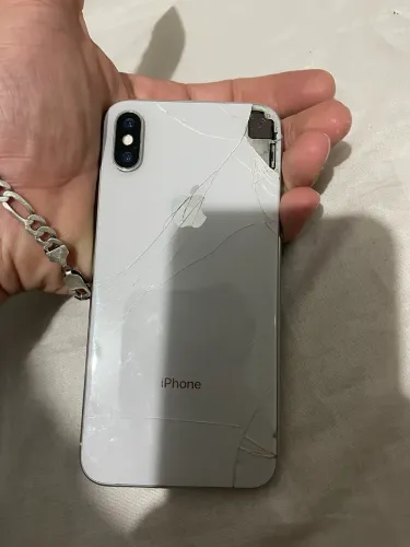 Iphone x 256gb para retirada de peças