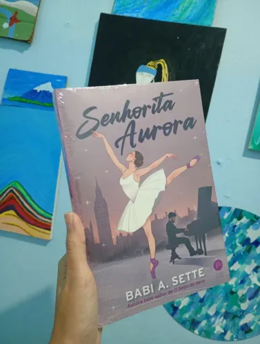 Livro senhorita aurora