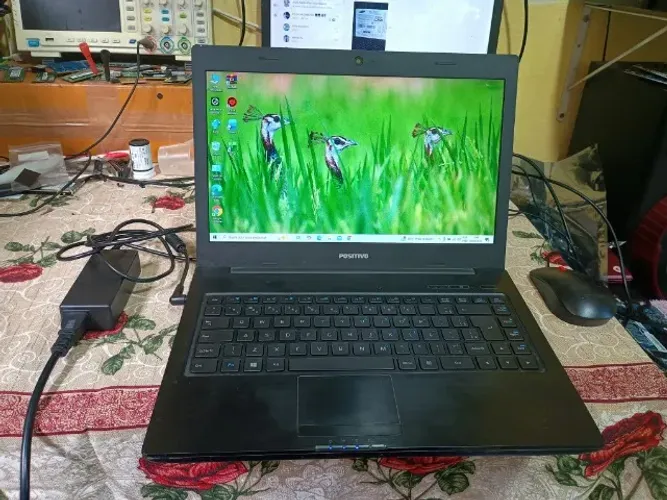 Notebook Positivo Intel® Core? i7-3610QM 8GB SSD 240GB  