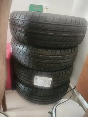 JOGO COM 4 PNEUS NOVOS COMPASAL SMACHER 235/60 R18