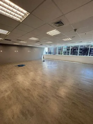 SALA MOBILIADA AV FARIA LIMA X AV JK