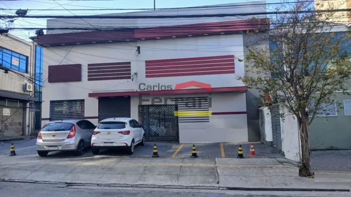 Prédio Comercial para locação em Santana, perto do metro, com 250m² e 4 vagas!!!