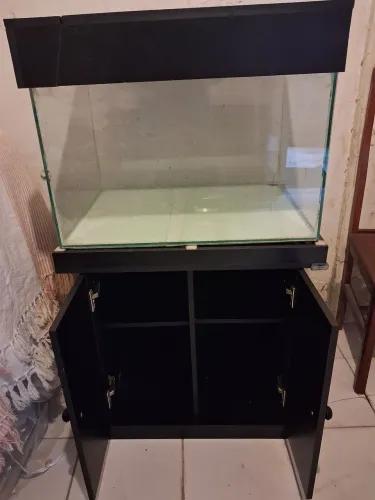 Aquário com movel