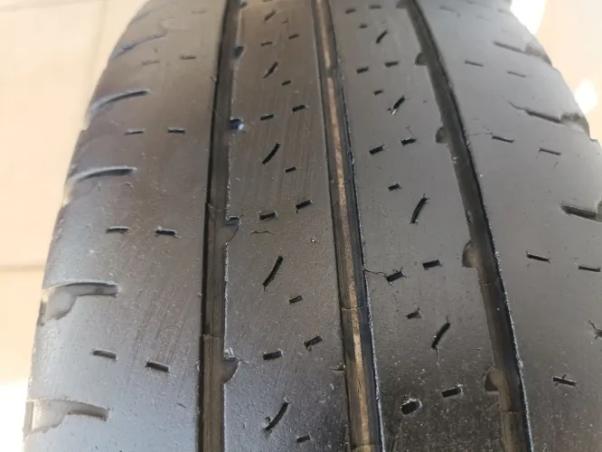 Pneu Kombi 8 lonas Goodyear Marathon 185/14 102r