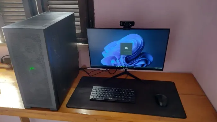 (VENDER RÁPIDO) Computador Completo - I5 10400F, 16GB RAM, SSD 480GB, GeForce G210.