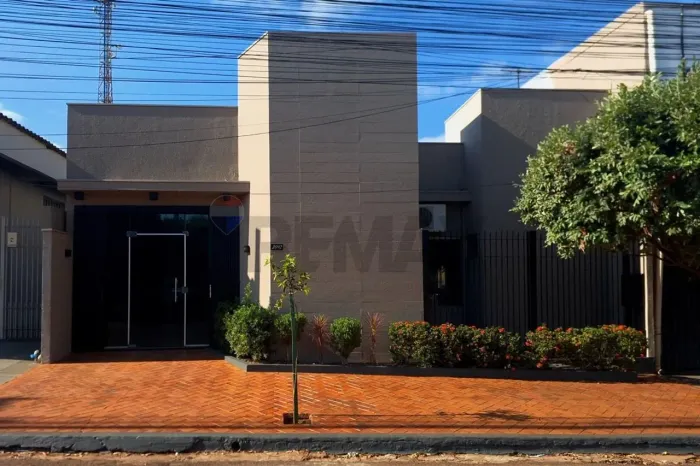 Escritório mobiliado próximo ao Forum