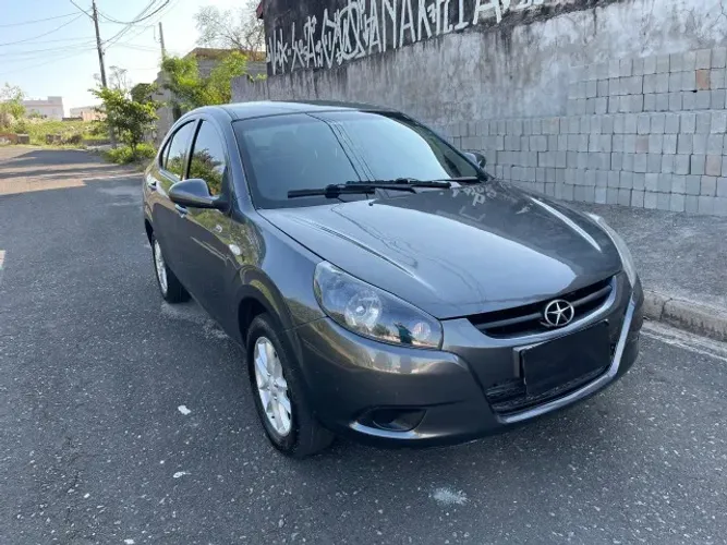 JAC J3 Turin Sedan 1.4 16V 4P Mec. 2012