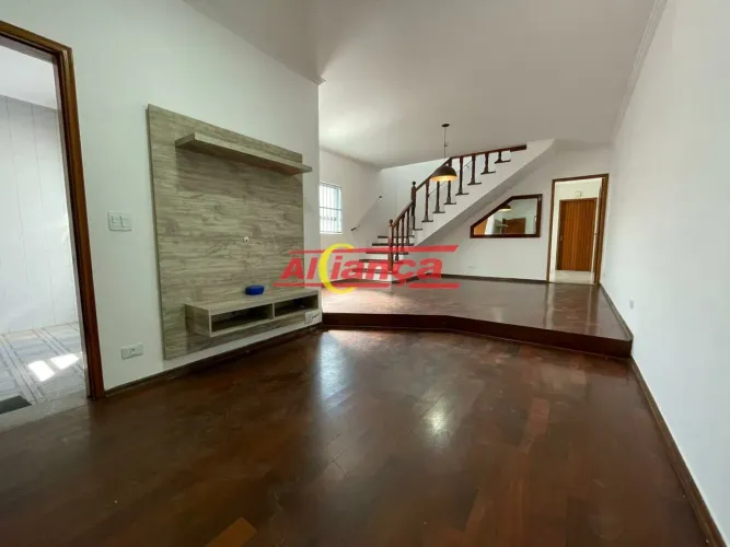 CASA COM 3 DORMITÓRIOS A VENDA, 208 M² - Vila Augusta - Guarulhos - SP