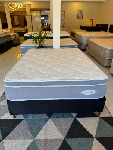 Cama casal box MAXFLEX seminova 