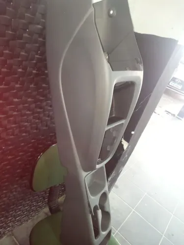 Consolo central HB 20 2020 a 2025 