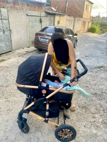 Carro de bebê europeu