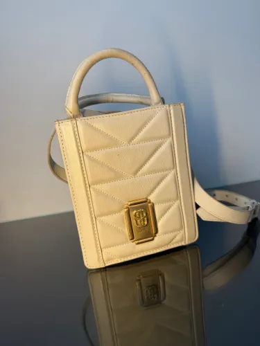 Bolsa schutz branca