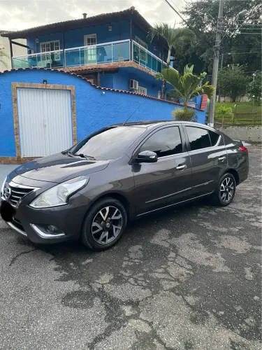 Nissan Versa Unique 1.6 16V Flexstart 4P Aut. 2017