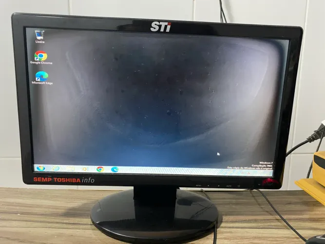 Monitor 19 polegadas 