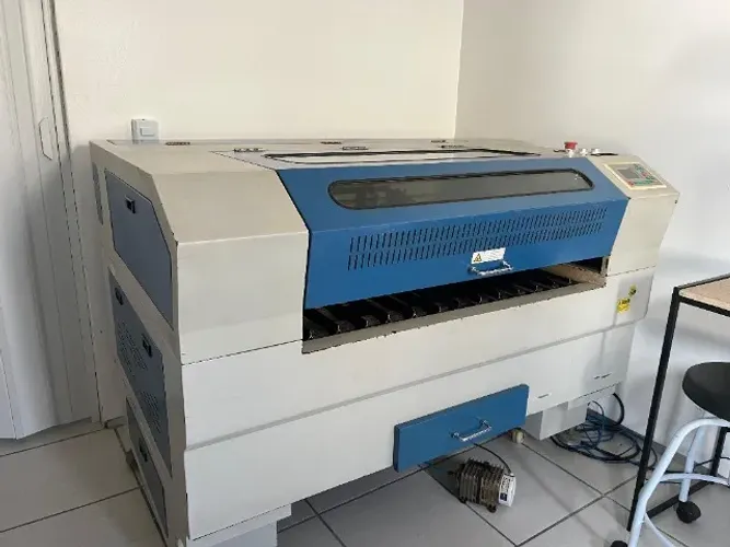 Máquina CNC Laser RL-J9060