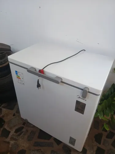 Vendo Freezer de 200 Litros !