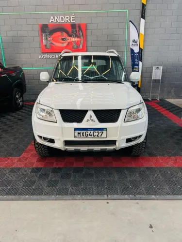 Mitsubishi Pajero TR4 2.0 Flex 16V 4X2 Mec. 2012