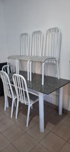 Mesa marmore com 6 cadeiras