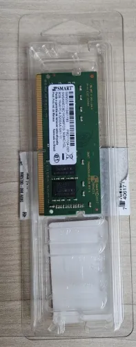 Um módulo de memória para notebook de 8GB DDR4 3.200MHz - SMART (usada)