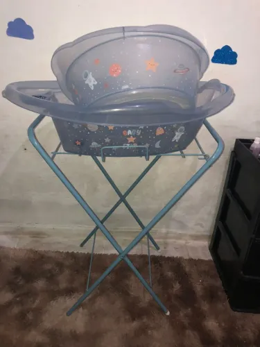 VENDO UM KIT DE BANHEIRA DE BEBE