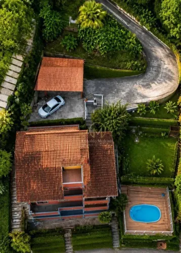 Belíssima casa no Vale do Cuiabá Região Serrana do Rio de Janeiro