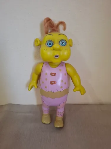 Boneca Shrek felicia 20 cm.