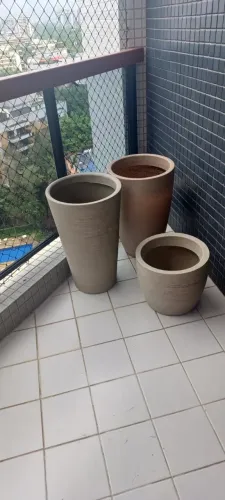 Vasos de Plantas em Polietileno