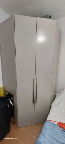 Guarda roupa de canto closet, 2,40m de altura, espacoso 6 meses de uso
