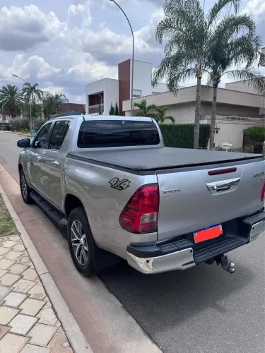 Toyota Hilux CD SRX 4X4 2.8 TDI 16V Diesel Aut. 2018