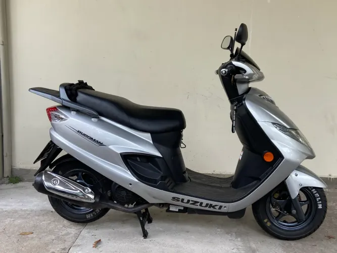 Suzuki Burgman 125 impecável raridade 